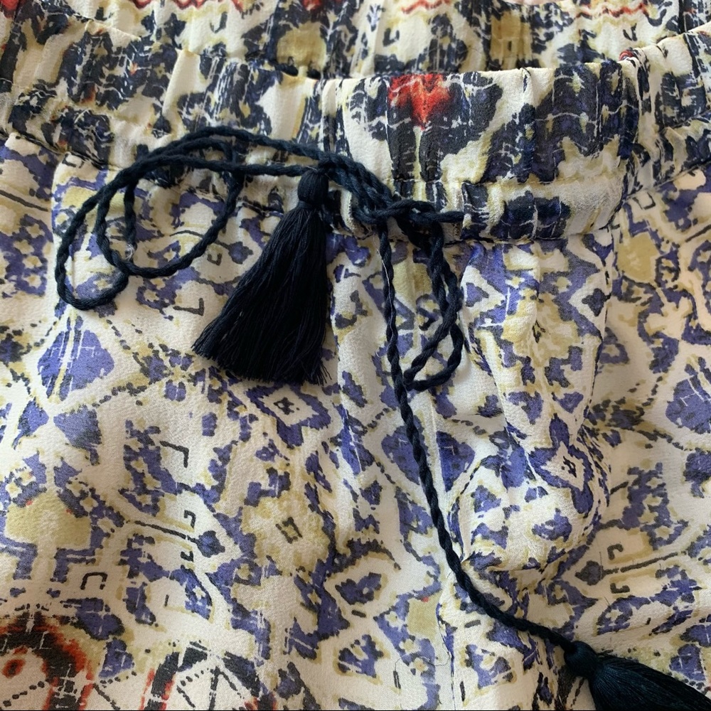 Joie Drawstring Patterned Shorts - image 4